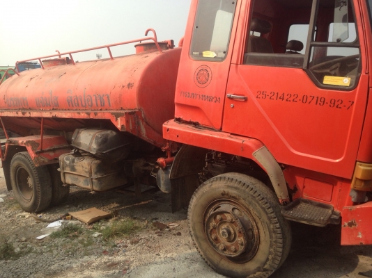 ขายรถ6ล้อบรรทุกน้ำถูกๆตามสภาพ