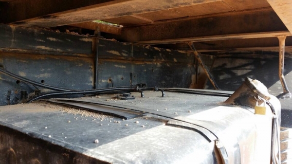 รถฮีโน่ 10 ล้อ ท้ายลาด F18 / 187 แรงม้า.  สนใจติดต่อ  081 - 6079515