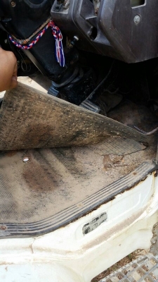 รถฮีโน่ 10 ล้อ ท้ายลาด F18 / 187 แรงม้า.  สนใจติดต่อ  081 - 6079515