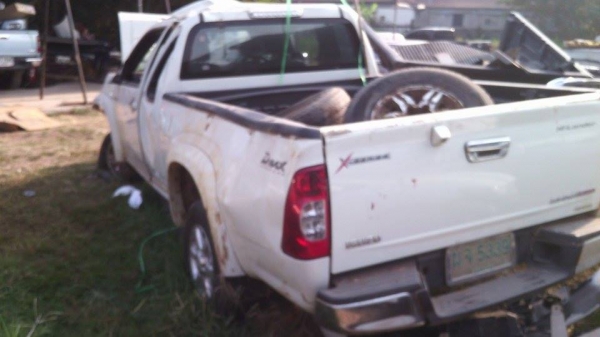 ขายรถตกถนนครับ เอกสารพร้อมโอน