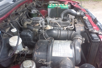 ขายกระบะ มิตซู สตาด้า เครื่อง 2.8 Glx เกียร์ธรรมดา สีทูโทน ไฟฟ้าทั้งคัน ปี 46