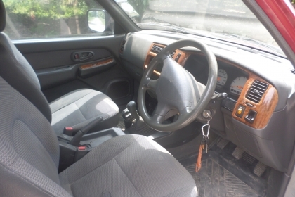 ขายกระบะ มิตซู สตาด้า เครื่อง 2.8 Glx เกียร์ธรรมดา สีทูโทน ไฟฟ้าทั้งคัน ปี 46