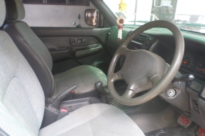 ขายมิตซูสตาด้า โฟร์วิน เครื่อง 2800 ปี 2000