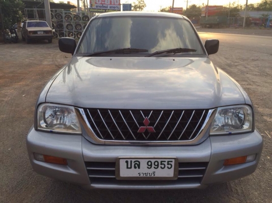 ขาย กระบะมิตซู ตอนครึ่ง เครื่อง 2.8 GLX ปี 46 สภาพสวยจัด ขาย กระบะมิตซู ตอนครึ่ง เครื่อง 2.8 GLX ปี 46 สภาพสวยจัด