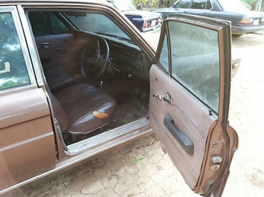 ขายdatsun cedric 130