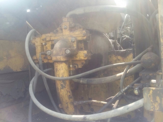 ขายรถแมคโคร CAT320 V2    สภาพพร้อมใช้งาน 950,000 บาท