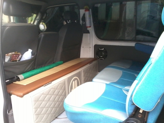 ขายด่วนรถตู้ไฮเอสปี 93 เครื่องดีเซล 2500 หลังคาสูงสภาพพร้อมใช้งานครับ