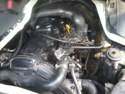 ขายด่วนรถตู้ไฮเอสปี 93 เครื่องดีเซล 2500 หลังคาสูงสภาพพร้อมใช้งานครับ