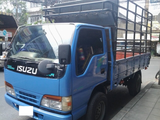ขายรถบรรทุก 4 ล้อ ISUZU NKR 110 แรง