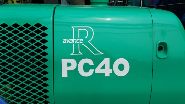 ขาย รถขุด KOMATSU รุ่น PC40-7- แทร็กเหล็กสวย มือสอง นำเข้าจากญี่ปุ่น แรงดี ทุกระบบ สมบูรณ์มาก มือถือ/LINE ID: 0818753444 ขาย รถขุด KOMATSU รุ่น PC40-7- แทร็กเหล็กสวย มือสอง นำเข้าจากญี่ปุ่น แรงดี ทุกระบบ สมบูรณ์มาก มือถือ/LINE ID: 0818753444