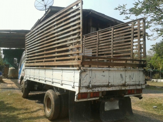 ขายรถ 6 ล้อ กระบะคาร์คอกสูง ISUZU NPR เครื่อง.120 แรง เกียร์สั้น สวย ราคา.450000 ขายรถ 6 ล้อ กระบะคาร์คอกสูง ISUZU NPR เครื่อง.120 แรง เกียร์สั้น สวย ราคา.450000