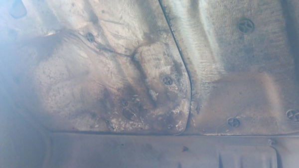 ขายรถ 6 ล้อ กระบะคาร์คอกสูง ISUZU NPR เครื่อง.120 แรง เกียร์สั้น สวย ราคา.450000 ขายรถ 6 ล้อ กระบะคาร์คอกสูง ISUZU NPR เครื่อง.120 แรง เกียร์สั้น สวย ราคา.450000