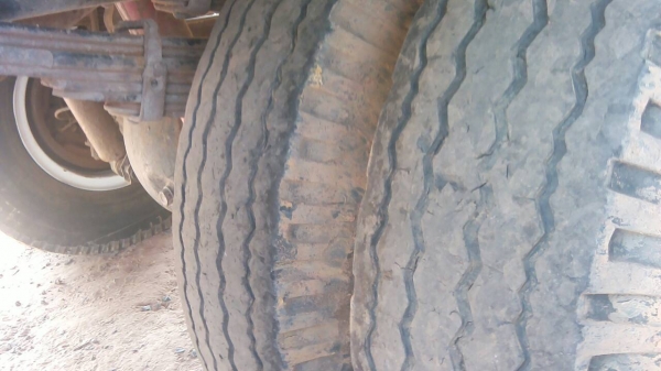 ขายรถ 6 ล้อ กระบะคาร์คอกสูง ISUZU NPR เครื่อง.120 แรง เกียร์สั้น สวย ราคา.450000 ขายรถ 6 ล้อ กระบะคาร์คอกสูง ISUZU NPR เครื่อง.120 แรง เกียร์สั้น สวย ราคา.450000