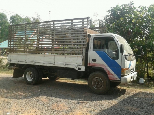 ขายรถ 6 ล้อ กระบะคาร์คอกสูง ISUZU NPR เครื่อง.120 แรง เกียร์สั้น สวย ราคา.450000