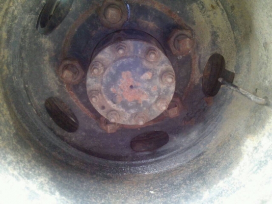 ขายรถบรรทุก 6ล้อ  ISUSU