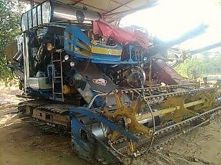 ไอ้หนุ่มไวไฟอุ้ม **ราคา 420,000 บ.ต่อรอง** ไอ้หนุ่มไวไฟ ปี45 รถเกี่ยวข้าวแบบอุ้ม เกษตรพัฒนา รุ่น ไอ้หนุ่มไวไฟ ปี2545 เครื่องยนต์ ISUZU 6HH1-210HP อุ้ม2.5ตัน ปั้มไดกิ้นเบอร์22 ช่วงล่าง ตัวเดินHY-DASH เครื่องดี แน่นดี แรง ดี ปั้มดีแน่นครับ ช่วงล่าง70\% ทำงาน ไอ้หนุ่มไวไฟอุ้ม **ราคา 420,000 บ.ต่อรอง** ไอ้หนุ่มไวไฟ ปี45 รถเกี่ยวข้าวแบบอุ้ม เกษตรพัฒนา รุ่น ไอ้หนุ่มไวไฟ ปี2545 เครื่องยนต์ ISUZU 6HH1-210HP อุ้ม2.5ตัน ปั้มไดกิ้นเบอร์22 ช่วงล่าง ตัวเดินHY-DASH เครื่องดี แน่นดี แรง ดี ปั้มดีแน่นครับ ช่วงล่าง70\% ทำงาน