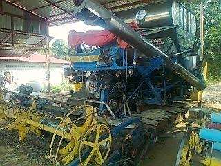 ไอ้หนุ่มไวไฟอุ้ม **ราคา 420,000 บ.ต่อรอง** ไอ้หนุ่มไวไฟ ปี45 รถเกี่ยวข้าวแบบอุ้ม เกษตรพัฒนา รุ่น ไอ้หนุ่มไวไฟ ปี2545 เครื่องยนต์ ISUZU 6HH1-210HP อุ้ม2.5ตัน ปั้มไดกิ้นเบอร์22 ช่วงล่าง ตัวเดินHY-DASH เครื่องดี แน่นดี แรง ดี ปั้มดีแน่นครับ ช่วงล่าง70\% ทำงาน ไอ้หนุ่มไวไฟอุ้ม **ราคา 420,000 บ.ต่อรอง** ไอ้หนุ่มไวไฟ ปี45 รถเกี่ยวข้าวแบบอุ้ม เกษตรพัฒนา รุ่น ไอ้หนุ่มไวไฟ ปี2545 เครื่องยนต์ ISUZU 6HH1-210HP อุ้ม2.5ตัน ปั้มไดกิ้นเบอร์22 ช่วงล่าง ตัวเดินHY-DASH เครื่องดี แน่นดี แรง ดี ปั้มดีแน่นครับ ช่วงล่าง70\% ทำงาน