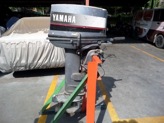 เครื่องเรือYAMAHA 30 แรง 2 จังหวะ นำเข้าจากญี่ปุ่น ราคา 32,000