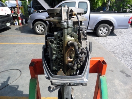 เครื่องเรือYAMAHA 30 แรง 2 จังหวะ นำเข้าจากญี่ปุ่น ราคา 32,000