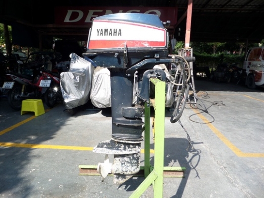 ขาย เครื่องเรือYAMAHA 25 แรง 2 จังหวะ นำเข้าจากญี่ปุ่น ติดง่ายเดินดี 23,000
