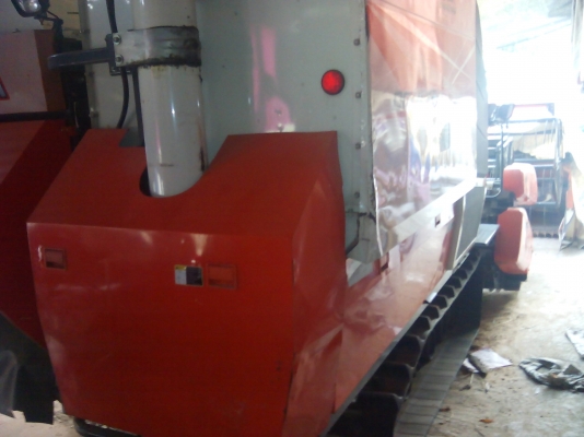 ขายรถเกี่ยวข้าว KUBOTA DC 70 E พร้อมเทรนเลอร์  รถสวยมาก เครี่องดี พร้อมใช้งาน ปี 2555