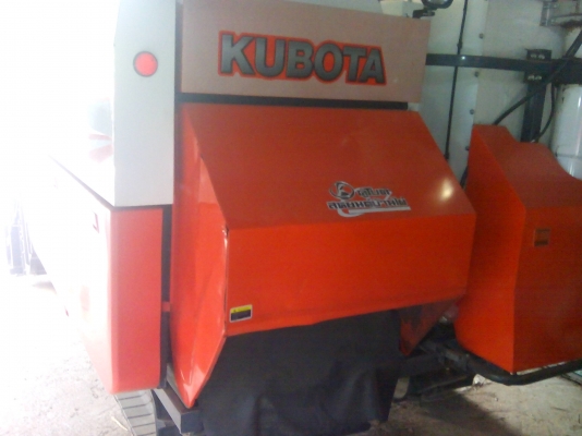 ขายรถเกี่ยวข้าว KUBOTA DC 70 E พร้อมเทรนเลอร์  รถสวยมาก เครี่องดี พร้อมใช้งาน ปี 2555