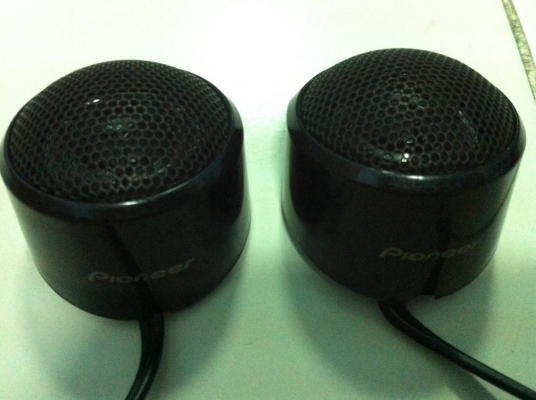 ชุดลำโพงกลางแหลมแยกชิ้น Pioneer TS-C1610A โคลงหล่อ แม่เหล็กเหลวนีโน พร้อมจานแหลมชุดของรุ่นนี้ สภาพสวยๆ