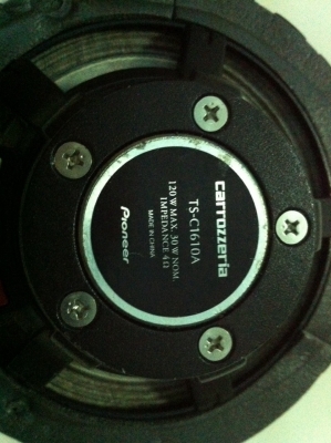 ชุดลำโพงกลางแหลมแยกชิ้น Pioneer TS-C1610A โคลงหล่อ แม่เหล็กเหลวนีโน พร้อมจานแหลมชุดของรุ่นนี้ สภาพสวยๆ