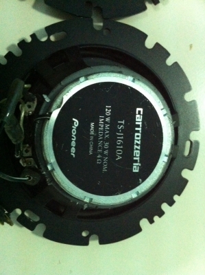 ชุดลำโพง2ทาง แกนร่วม โครงหล่อ Pioneer TS-J1610A มาพร้อมพาสชีพ สภาพสวยๆ