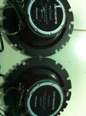 ชุดลำโพง2ทาง แกนร่วม โครงหล่อ Pioneer TS-J1610A มาพร้อมพาสชีพ สภาพสวยๆ