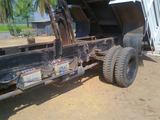 รถ6ล้อดั้ม11ตัน