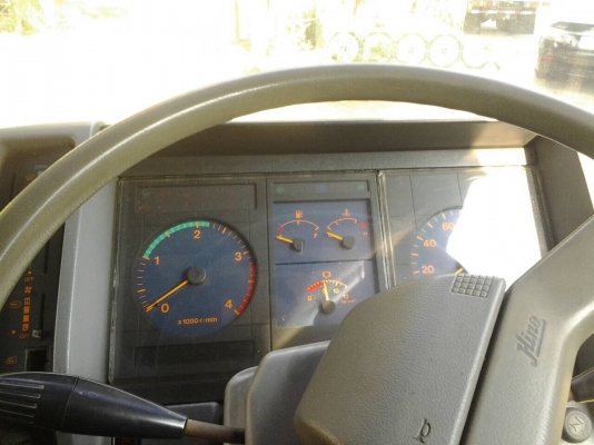 ขาย6ล้อHINO FF3H 195แรงยาว6.5เมตรรถห้างแท้