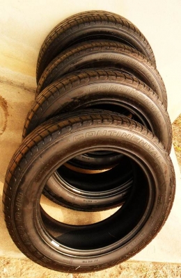 ยางขอบ18 คอนติเนนทอล235-60 R18ลงพื้นกลางปี13(4เส้น2,600บ) ยางขอบ18 คอนติเนนทอล235-60 R18ลงพื้นกลางปี13(4เส้น2,600บ)