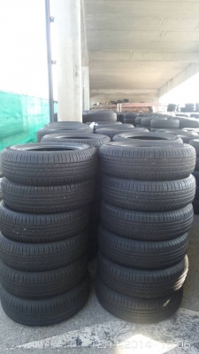 ขายยางปี2013ขนาด 175-65-R15 ราคาเส้นละ 1200 บาท