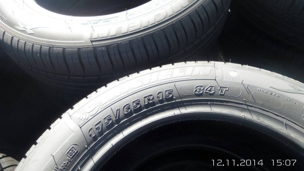 ขายยางปี2013ขนาด 175-65-R15 ราคาเส้นละ 1200 บาท