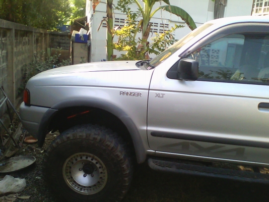 ขายดาวน์ รถford ยกสูง ปี2100 เครื่อง TOYOTA 1J ติดแก๊ซ LPG ลงแล่มแล้ว