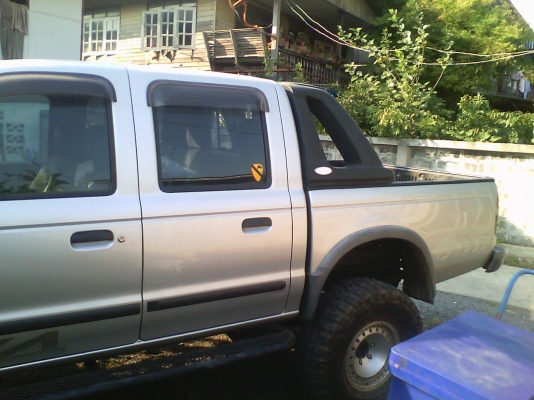 ขายดาวน์ รถford ยกสูง ปี2100 เครื่อง TOYOTA 1J ติดแก๊ซ LPG ลงแล่มแล้ว