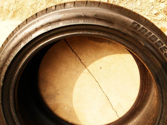 ยางขอบ17 บริดสโตน215-45 R17ลงพื้นปลายปี13(3เส้น2,800บ) ยางขอบ17 บริดสโตน215-45 R17ลงพื้นปลายปี13(3เส้น2,800บ)