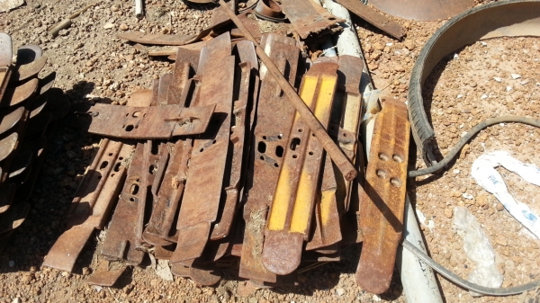 ใบแทรครถเกี่ยวข้าว d2 ยาว 75 cm ใบแทรครถเกี่ยวข้าว d2 ยาว 75 cm