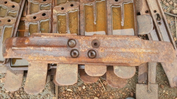 ใบแทรครถเกี่ยวข้าว d2 ยาว 75 cm ใบแทรครถเกี่ยวข้าว d2 ยาว 75 cm