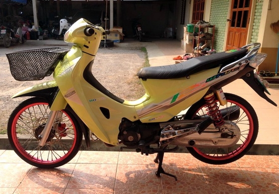 ขาย Honda wave 125 จดปี46 เครื่องดีควันไม่ใหลเดินเบาปกติ
