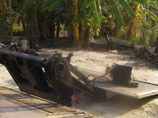 ขายฝาปิด-เปิดท้าย ไฮโดริดญี่ปุ่นแท้ สภาพพร้อมใช้งานและอุปกรณ์ครบ(แบบอลูมิเนียมสำหรับรถ6-10ล้อ) ราคาเริ่มต้นที่18,000บาท