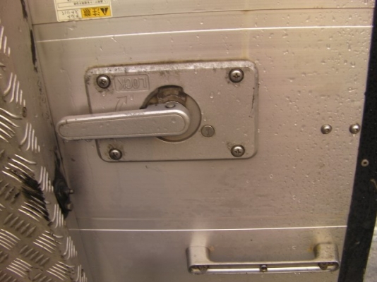 ขายฝาปิด-เปิดท้าย ไฮโดริดญี่ปุ่นแท้ สภาพพร้อมใช้งานและอุปกรณ์ครบ(แบบอลูมิเนียมสำหรับรถ6-10ล้อ) ราคาเริ่มต้นที่18,000บาท ขายฝาปิด-เปิดท้าย ไฮโดริดญี่ปุ่นแท้ สภาพพร้อมใช้งานและอุปกรณ์ครบ(แบบอลูมิเนียมสำหรับรถ6-10ล้อ) ราคาเริ่มต้นที่18,000บาท