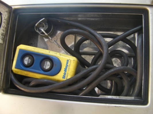 ขายฝาปิด-เปิดท้าย ไฮโดริดญี่ปุ่นแท้ สภาพพร้อมใช้งานและอุปกรณ์ครบ(แบบอลูมิเนียมสำหรับรถ6-10ล้อ) ราคาเริ่มต้นที่18,000บาท ขายฝาปิด-เปิดท้าย ไฮโดริดญี่ปุ่นแท้ สภาพพร้อมใช้งานและอุปกรณ์ครบ(แบบอลูมิเนียมสำหรับรถ6-10ล้อ) ราคาเริ่มต้นที่18,000บาท