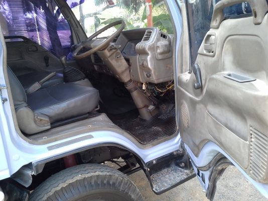 6ล้อดั้มNPR 120 เเรง ปี41 ห้างเเท้ สภาพสวยเดิม แอร์ เพาเวอร์ พร้อมใช้งาน100\% ต่อรองมาขายได้ขายเลยครับ