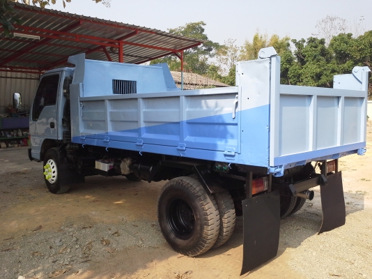 6ล้อดั้มNPR 120 เเรง ปี41 ห้างเเท้ สภาพสวยเดิม แอร์ เพาเวอร์ พร้อมใช้งาน100\% ต่อรองมาขายได้ขายเลยครับ