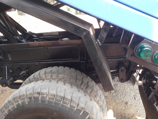 6ล้อดั้มNPR 120 เเรง ปี41 ห้างเเท้ สภาพสวยเดิม แอร์ เพาเวอร์ พร้อมใช้งาน100\% ต่อรองมาขายได้ขายเลยครับ