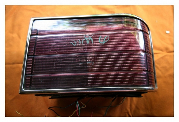 ไฟท้ายขวา Jaguar XJ (XJ40) สภาพดีมาก