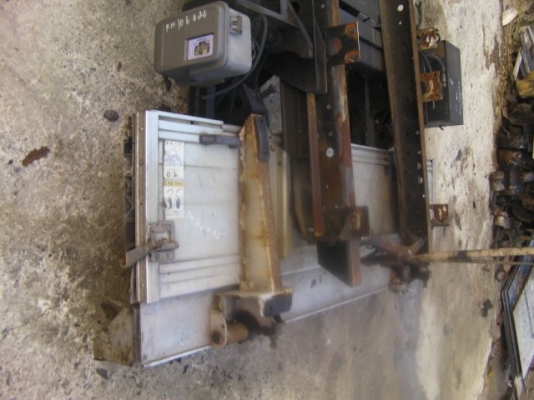 ขายด่วนฝาท้ายไฮโดลิคอลูมิเนียม2พับ ไฟ24v พร้อมปั้ม สำหรับรถ6-10ล้อเก่านอกแท้ๆ ราคา35000 มีให้เลือก3ชุด ขายด่วนฝาท้ายไฮโดลิคอลูมิเนียม2พับ ไฟ24v พร้อมปั้ม สำหรับรถ6-10ล้อเก่านอกแท้ๆ ราคา35000 มีให้เลือก3ชุด