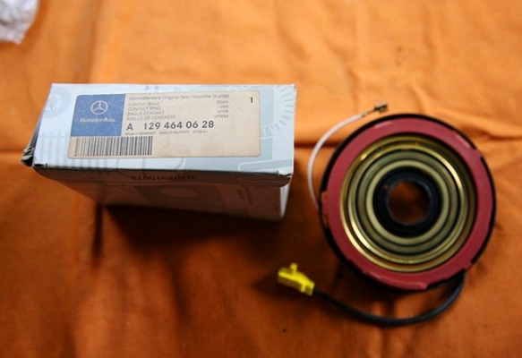 Contact Ring คอพวงมาลัย Benz w124 w126 r129 w201  แท้ของใหม่ค้างสต้อก